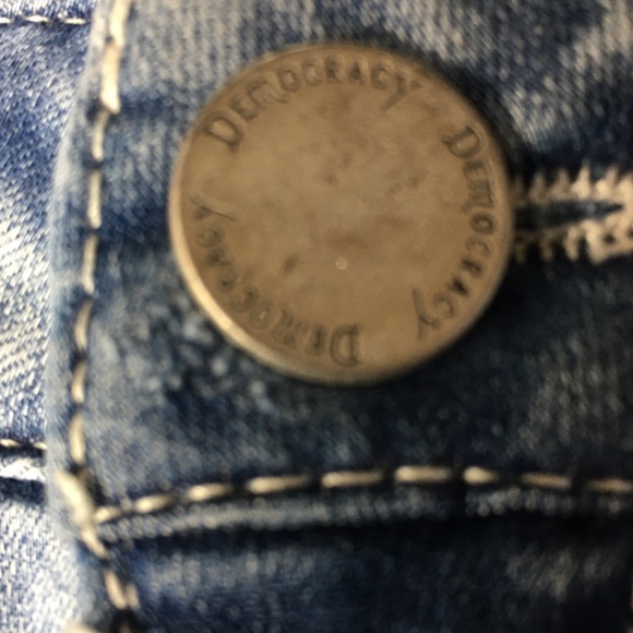 NWT Democracy High Rise Slim Straight Crop - Picture 8 of 12